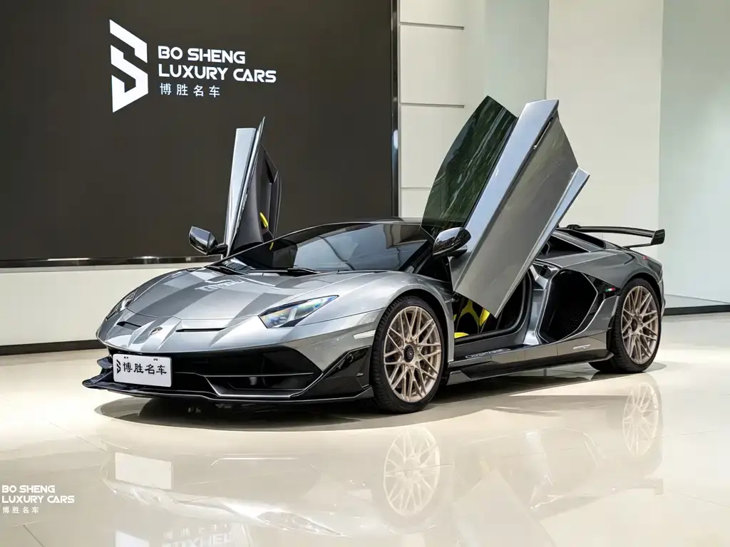 Lamborghini Aventador, 2019