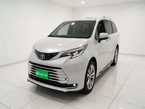 Toyota Sienna, 2023