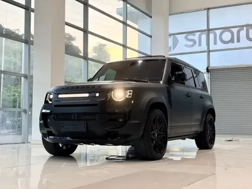 Land Rover Defender, 2023