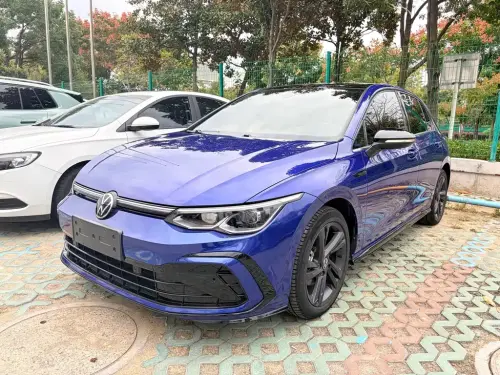 Volkswagen Golf, 2021