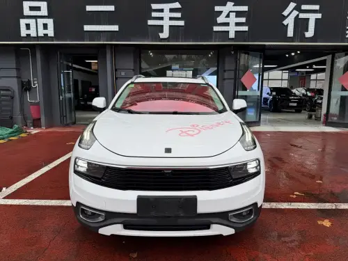 Lynk & Co 01, 2021