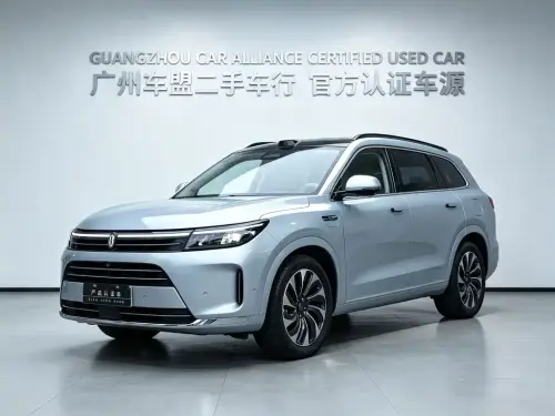 AITO M7, 2023