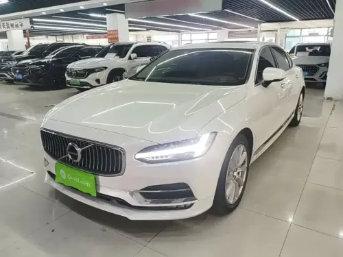 Volvo S90, 2020