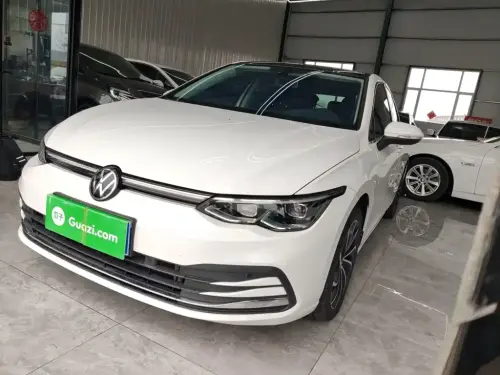 Volkswagen Golf, 2021