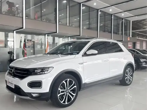 Volkswagen T-Roc, 2022