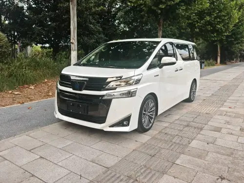 Toyota Vellfire, 2023