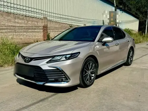 Toyota Camry, 2023