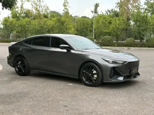 Changan UNI-V, 2023