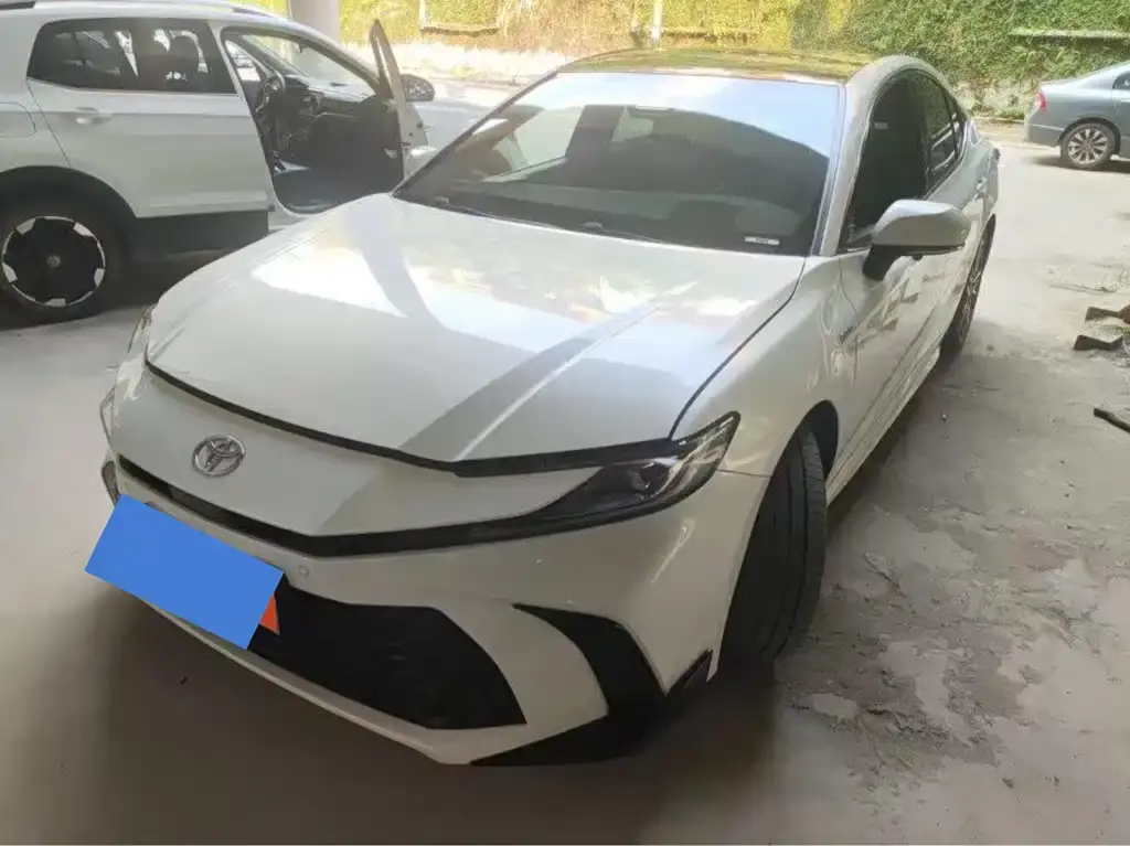 Toyota Camry, 2024