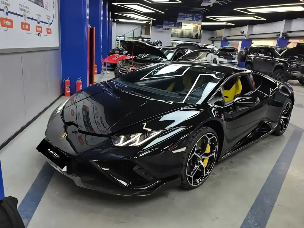 Lamborghini Huracán, 2023
