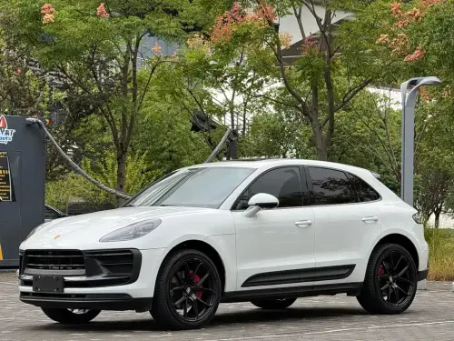 Porsche Macan, 2023