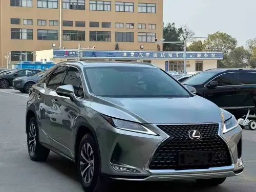Lexus RX, 2021