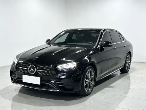 Mercedes-Benz E-Class, 2022