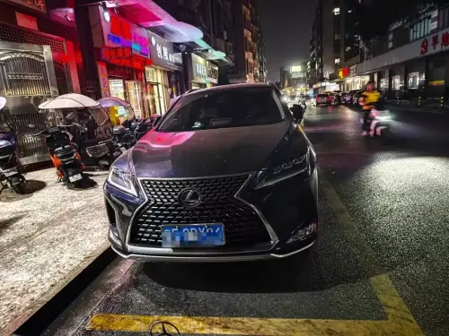 Lexus RX, 2021