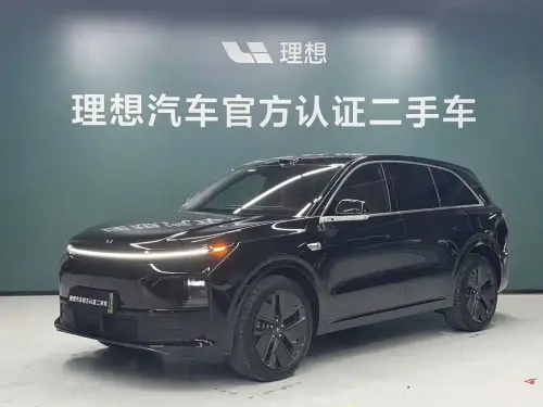 Li Auto L6, 2025