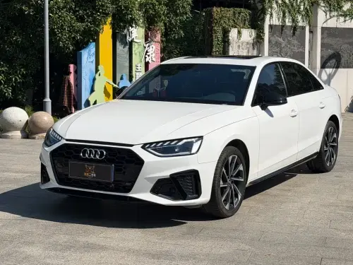 Audi A4, 2023