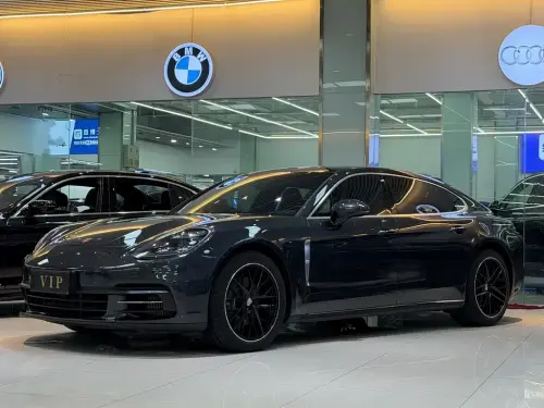 Porsche Panamera, 2021