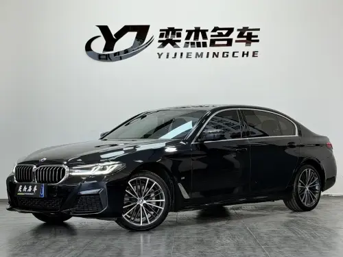 BMW 5-Series, 2023