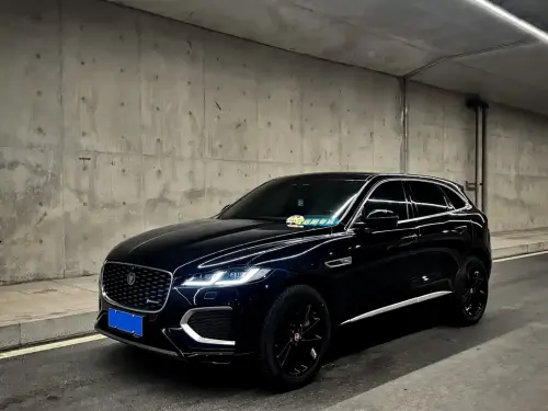 Jaguar F-PACE, 2021