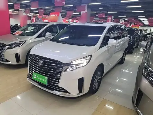 Buick GL8, 2022