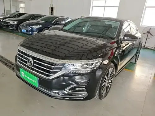 Volkswagen Passat, 2020