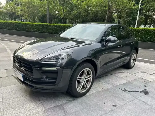 Porsche Macan, 2025