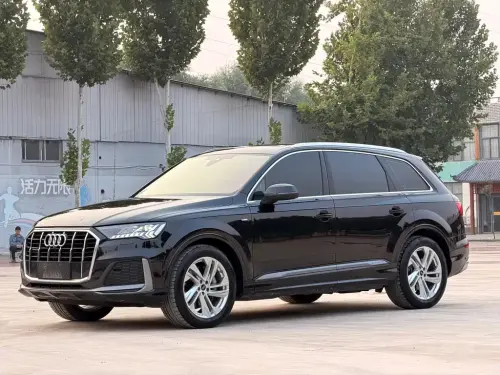 Audi Q7, 2023