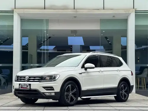 Volkswagen Tiguan, 2020