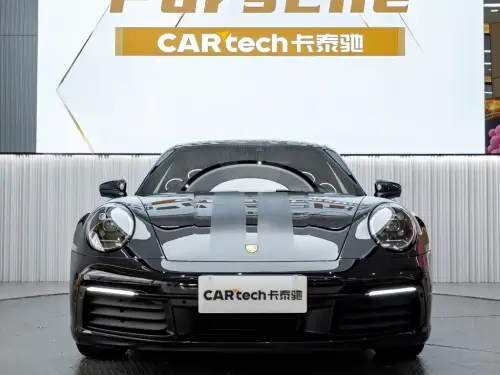 Porsche 911, 2025