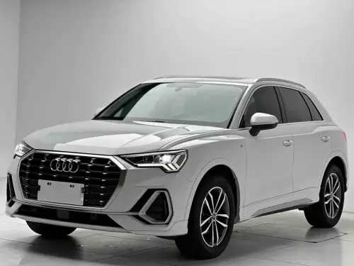 Audi Q3, 2022