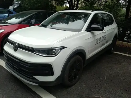 Volkswagen Tharu, 2025