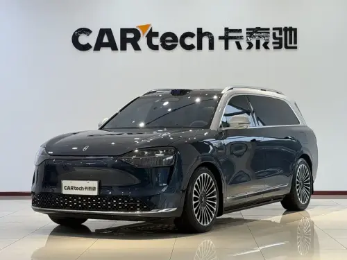 AITO M9, 2025