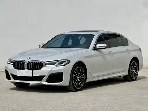 BMW 5-Series, 2023