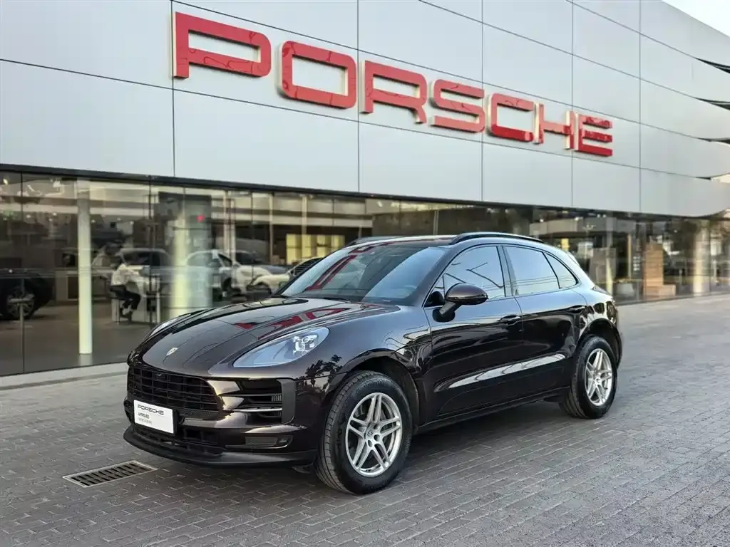 Porsche Macan, 2020
