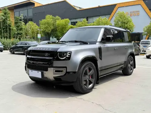 Land Rover Defender, 2023
