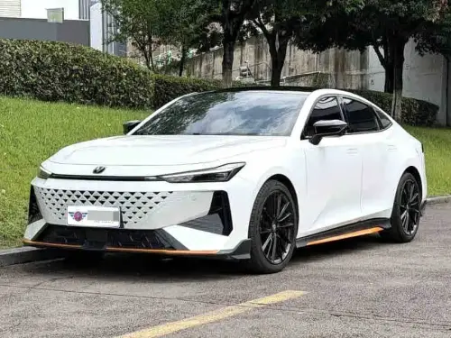 Changan UNI-V, 2025