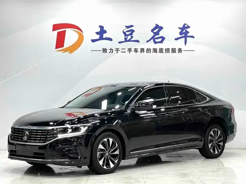 Volkswagen Passat, 2022