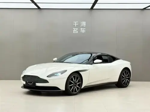 Aston Martin DB11, 2019