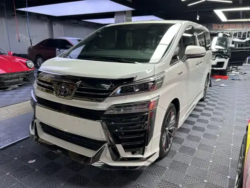 Toyota Vellfire, 2020