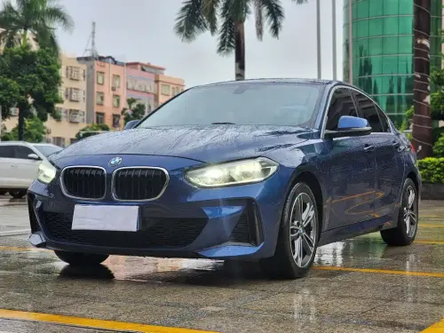 BMW 1-Series, 2022