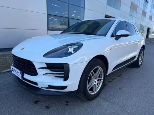 Porsche Macan, 2020