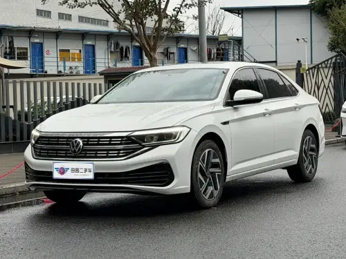 Volkswagen Sagitar, 2022