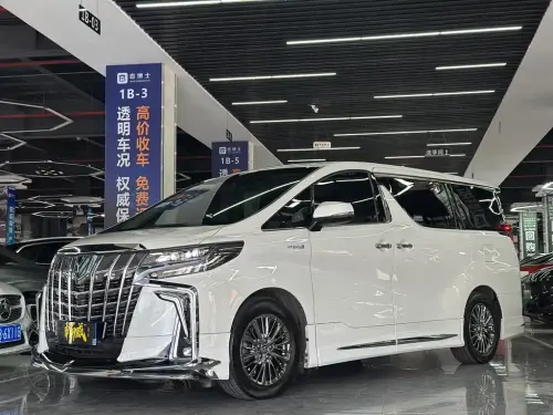 Toyota Alphard, 2021
