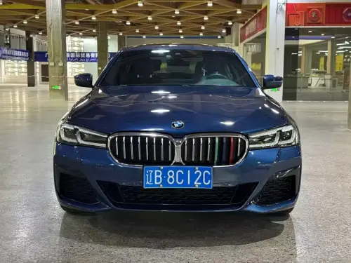 BMW 5-Series, 2021