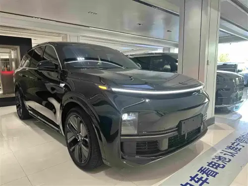 Li Auto L8, 2025