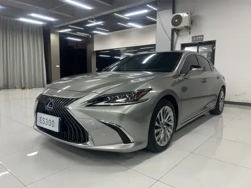 Lexus ES, 2019