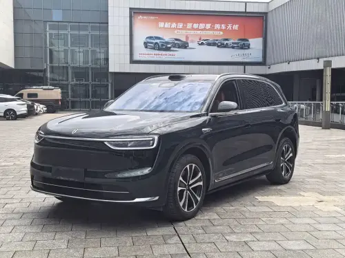 AITO M7, 2025