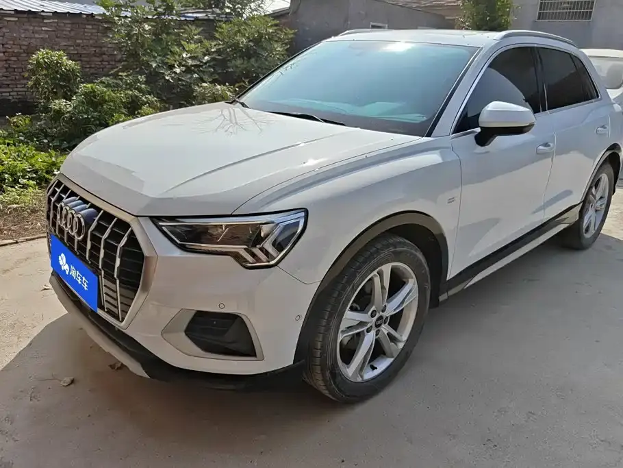 Audi Q3, 2023