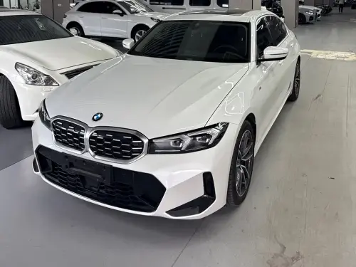 BMW 3-Series, 2025