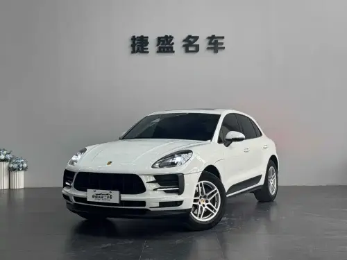 Porsche Macan, 2021